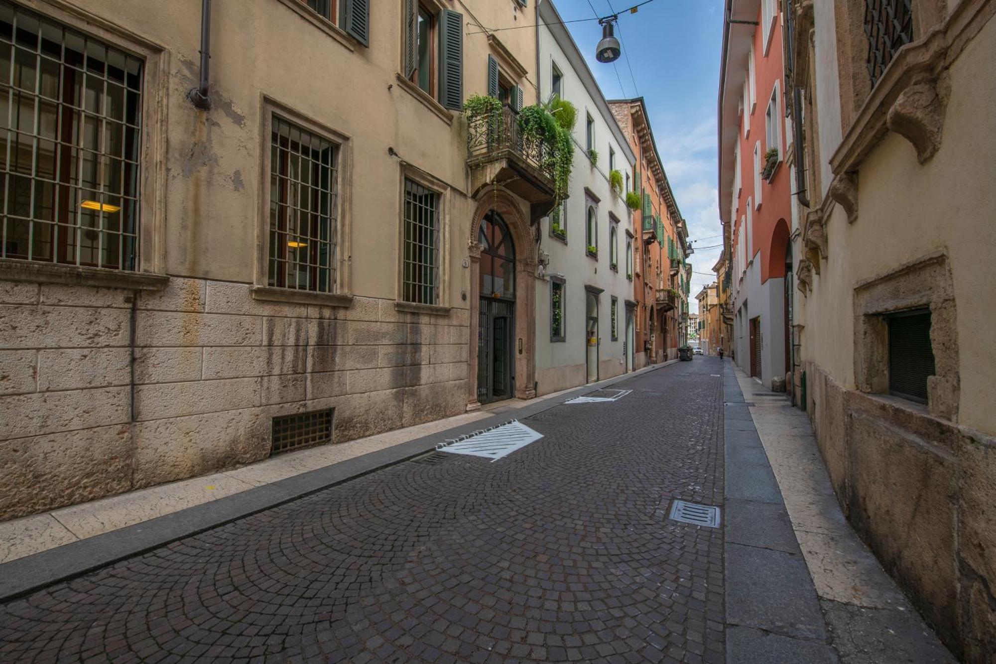 Borsarihouse Wifi & Smarttv Apartment - Verona — Foto 3